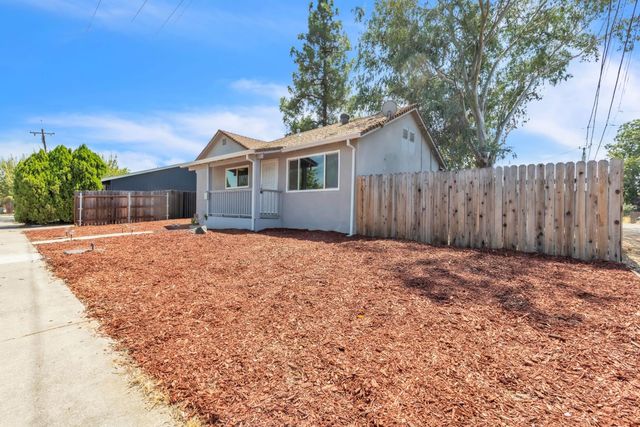 265 E 11th St, Lincoln, CA 95648