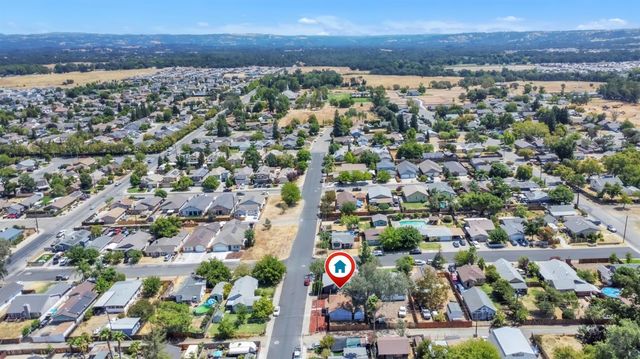 265 E 11th St, Lincoln, CA 95648