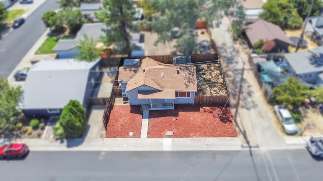 265 E 11th St, Lincoln, CA 95648
