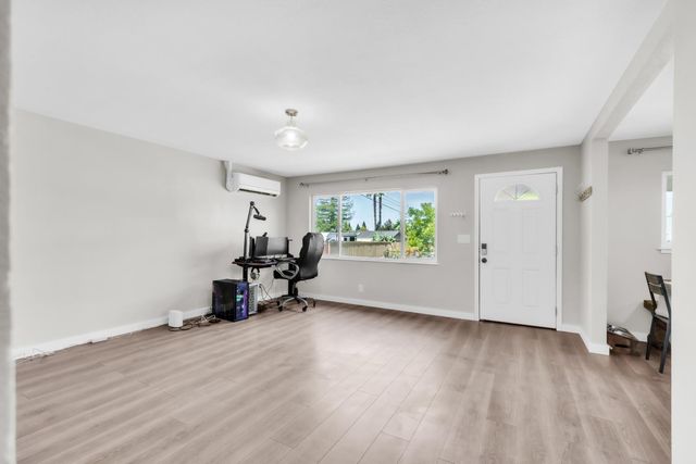 265 E 11th St, Lincoln, CA 95648
