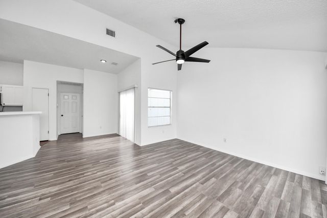 6415 Horsepen Bayou Drive, Houston, TX 77084