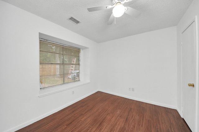 6415 Horsepen Bayou Drive, Houston, TX 77084