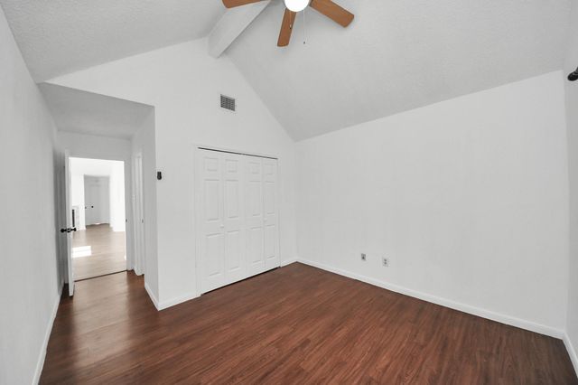 6415 Horsepen Bayou Drive, Houston, TX 77084