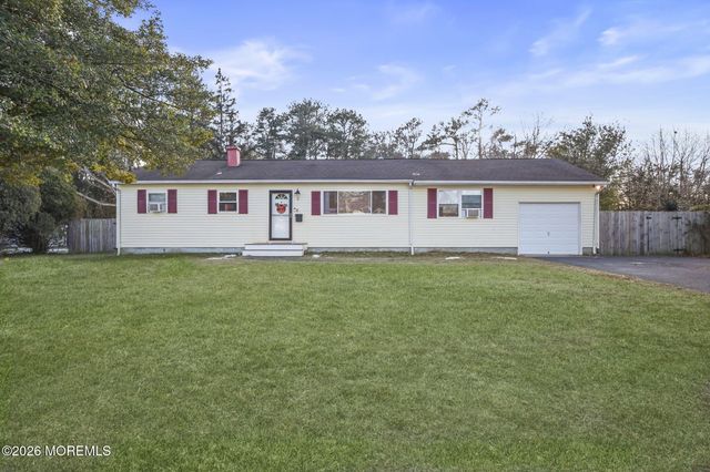 6 Hollywood Drive, Brick, NJ 08723