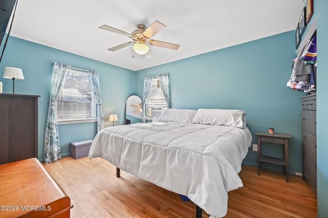 6 Hollywood Drive, Brick, NJ 08723