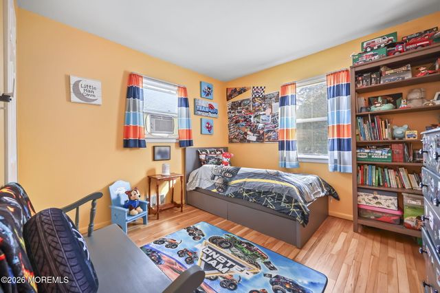 6 Hollywood Drive, Brick, NJ 08723