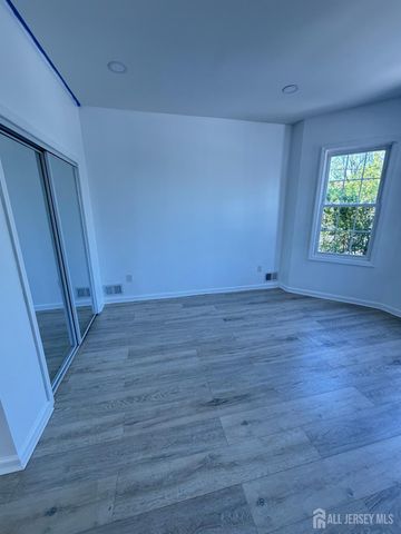 228 2nd St Street 1, Perth Amboy, NJ 08861