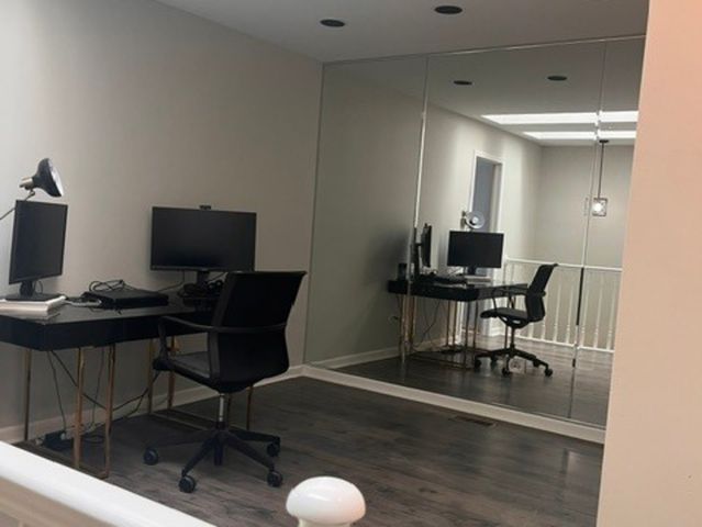 4252 W Harrington Lane, Chicago, IL 60646