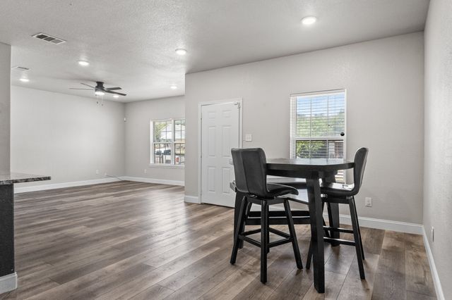850 E Harvey Avenue, Fort Worth, TX 76104