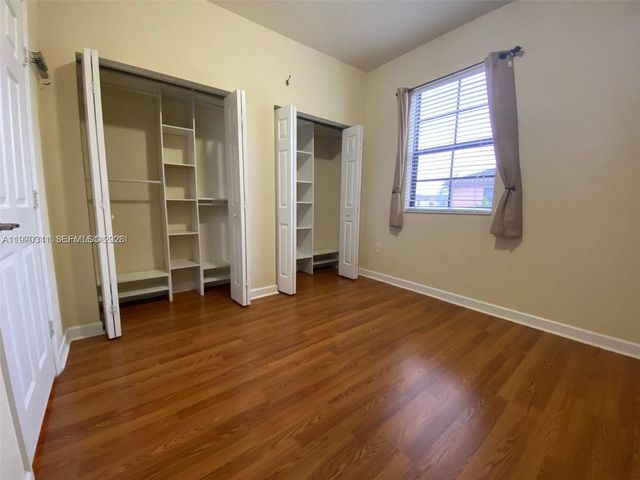 8987 W 35th Ave 8987, Hialeah, FL 33018