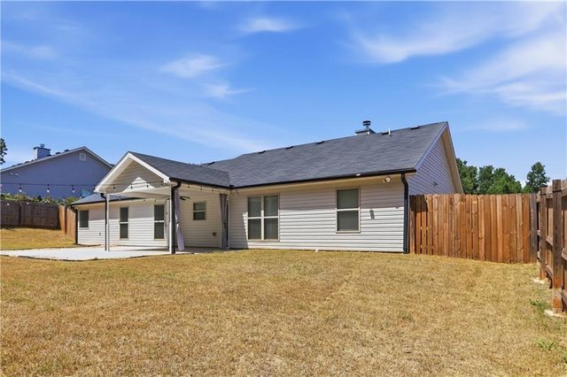 144 Briar Rose Boulevard, Jefferson, GA 30549