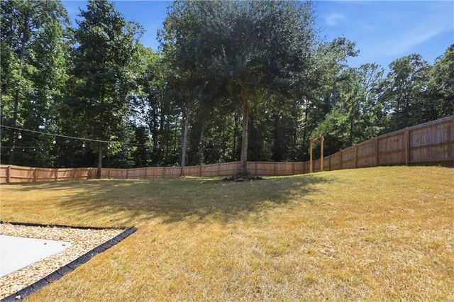144 Briar Rose Boulevard, Jefferson, GA 30549