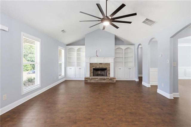 144 Briar Rose Boulevard, Jefferson, GA 30549