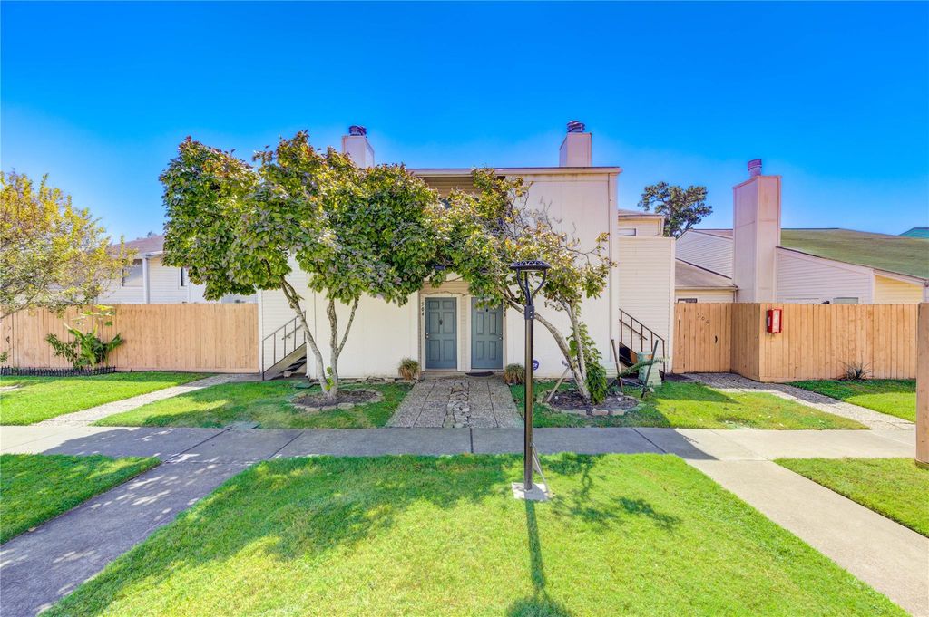 6401 Deihl Road 505, Houston, TX 77092