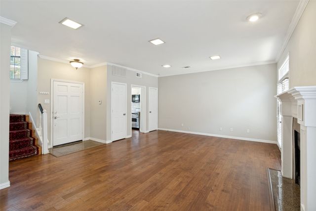 4307 Gilbert Avenue 308, Dallas, TX 75219