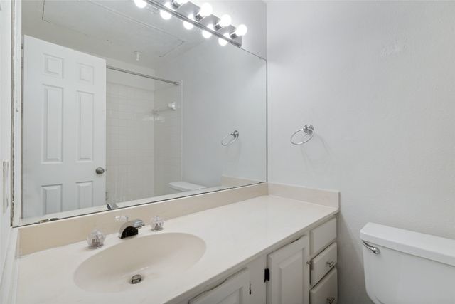 4307 Gilbert Avenue 308, Dallas, TX 75219