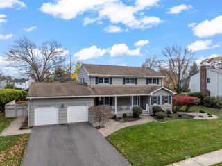990 Hoover Drive, North Brunswick, NJ 08902