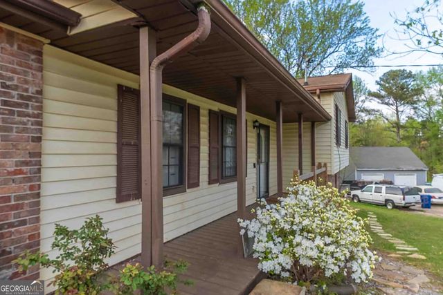 482 Camden Circle, Lawrenceville, GA 30046