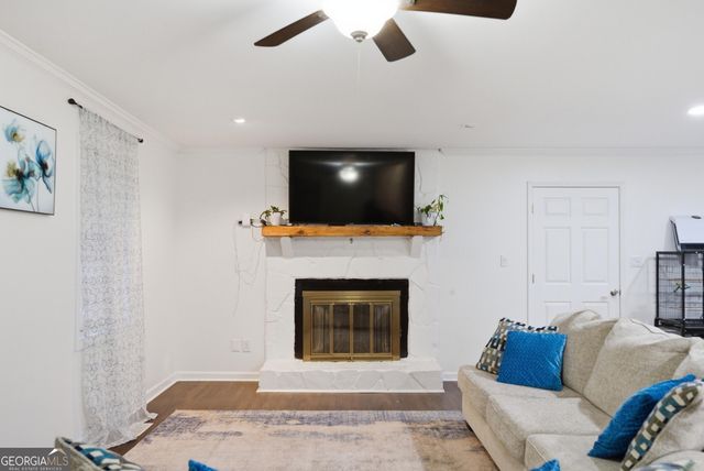 482 Camden Circle, Lawrenceville, GA 30046