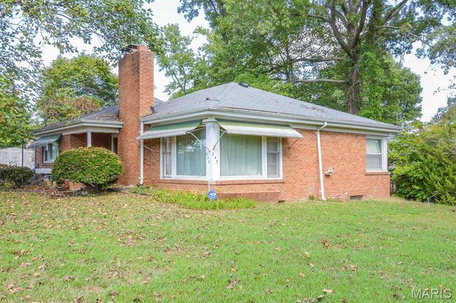 245 Oliver Lee Drive, Belleville, IL 62223