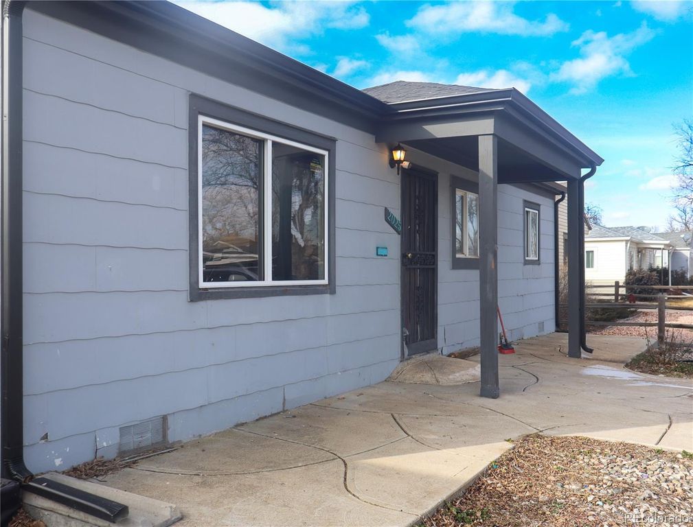 2025 Ironton St Street, Aurora, CO 80010