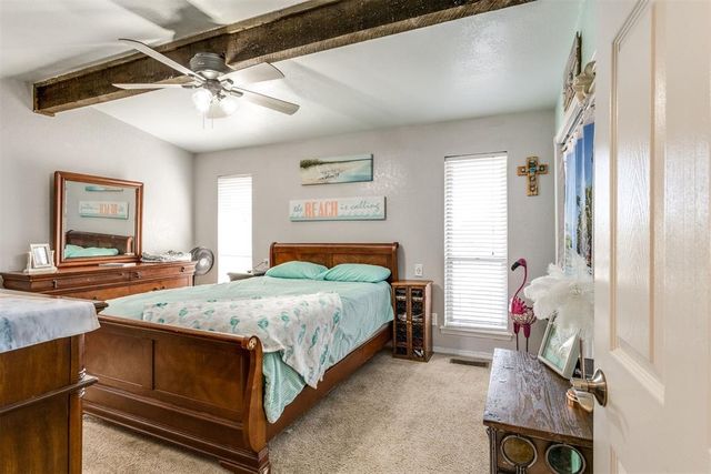 10321 Hollyhead Way, Yukon, OK 73099