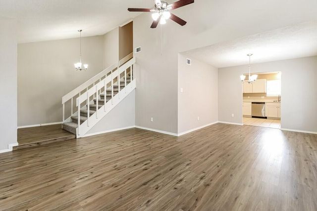 1918 Hunnington Drive, Conroe, TX 77303