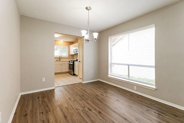 1918 Hunnington Drive, Conroe, TX 77303