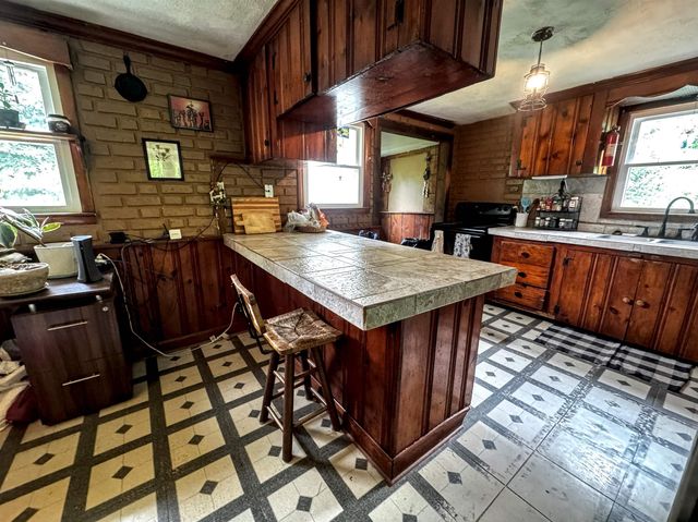 118 Foster Drive, Bennington, VT 05201