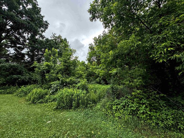 118 Foster Drive, Bennington, VT 05201