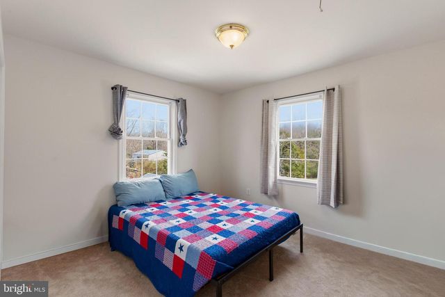 10132 WALLERS RD, Partlow, VA 22534