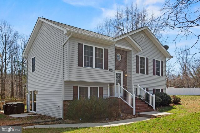 10132 WALLERS RD, Partlow, VA 22534