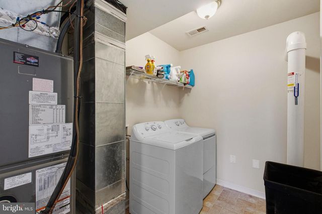 10132 WALLERS RD, Partlow, VA 22534