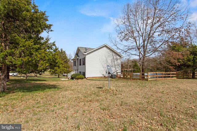10132 WALLERS RD, Partlow, VA 22534