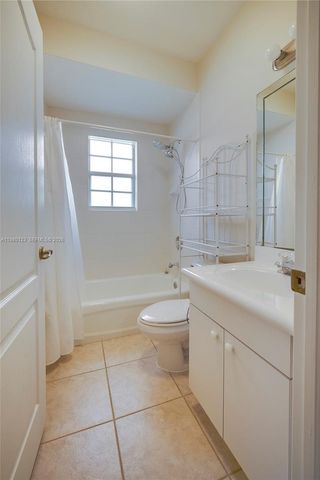 9837 SW 159th Court, Miami, FL 33196