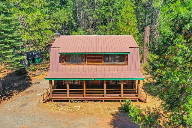 6960 Blackhawk Ln, Foresthill, CA 95631