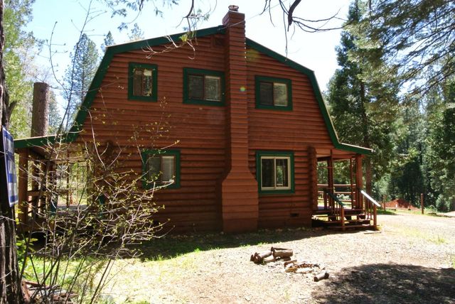 6960 Blackhawk Ln, Foresthill, CA 95631