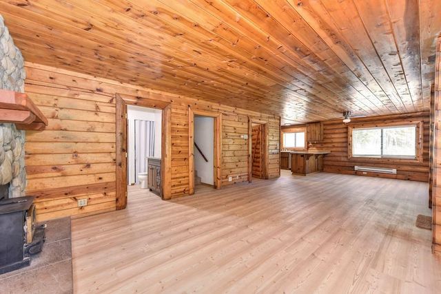 6960 Blackhawk Ln, Foresthill, CA 95631