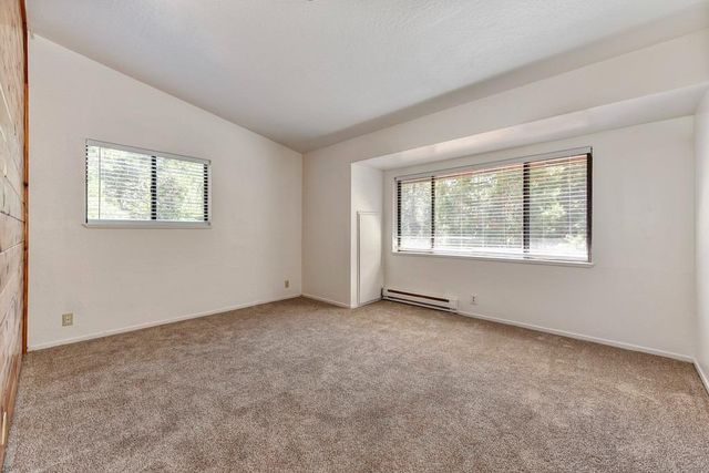 6960 Blackhawk Ln, Foresthill, CA 95631