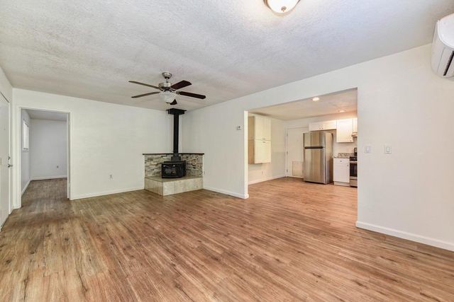 6960 Blackhawk Ln, Foresthill, CA 95631