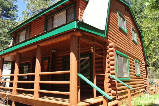 6960 Blackhawk Ln, Foresthill, CA 95631