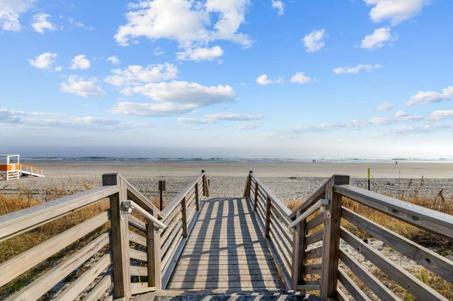 100 N Beach Blvd Unit 1819, North Myrtle Beach, SC 29582