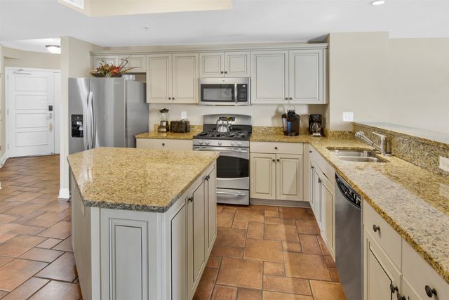 100 N Beach Blvd Unit 1819, North Myrtle Beach, SC 29582