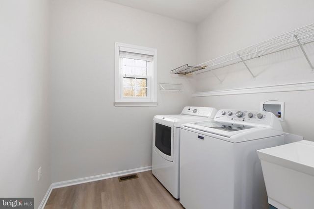 5725 MEYERFIELD COURT, Sykesville, MD 21784