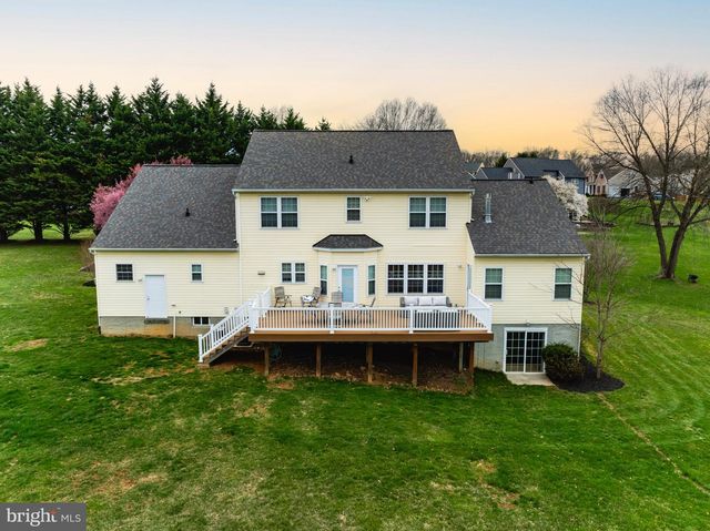 5725 MEYERFIELD COURT, Sykesville, MD 21784