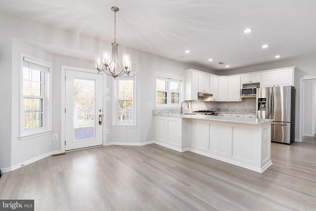 5725 MEYERFIELD COURT, Sykesville, MD 21784