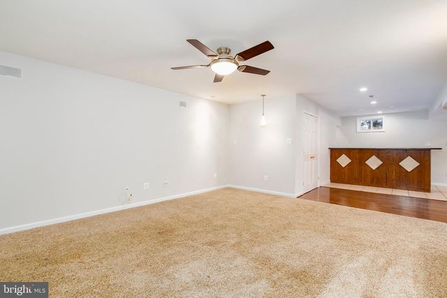 5725 MEYERFIELD COURT, Sykesville, MD 21784
