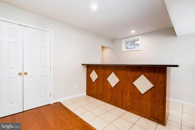 5725 MEYERFIELD COURT, Sykesville, MD 21784