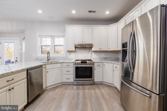 5725 MEYERFIELD COURT, Sykesville, MD 21784