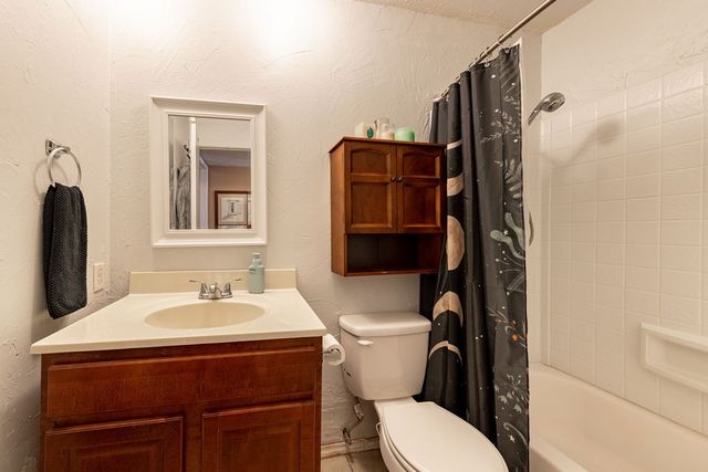 2818 Ashglen Drive, Garland, TX 75043